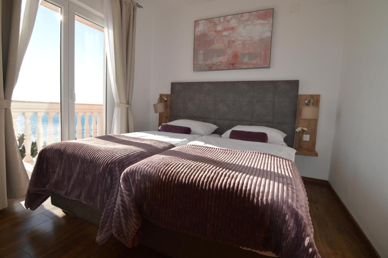 Amari Lägenhet Starigrad Paklenica Exteriör bild
