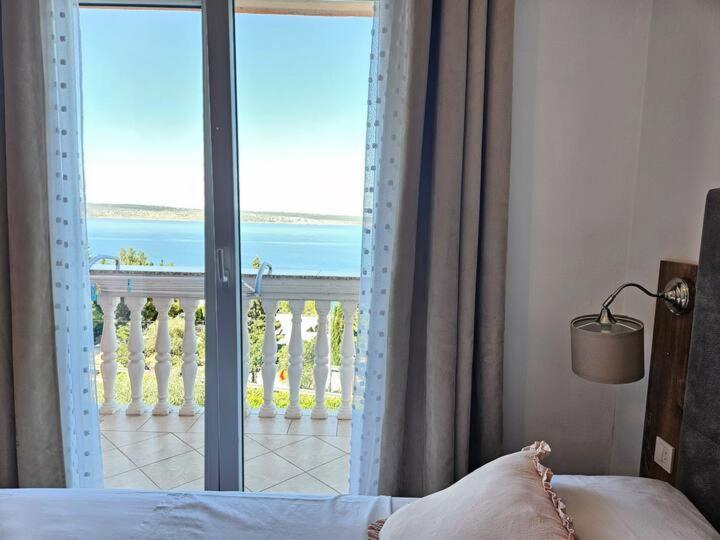 Amari Lägenhet Starigrad Paklenica Exteriör bild