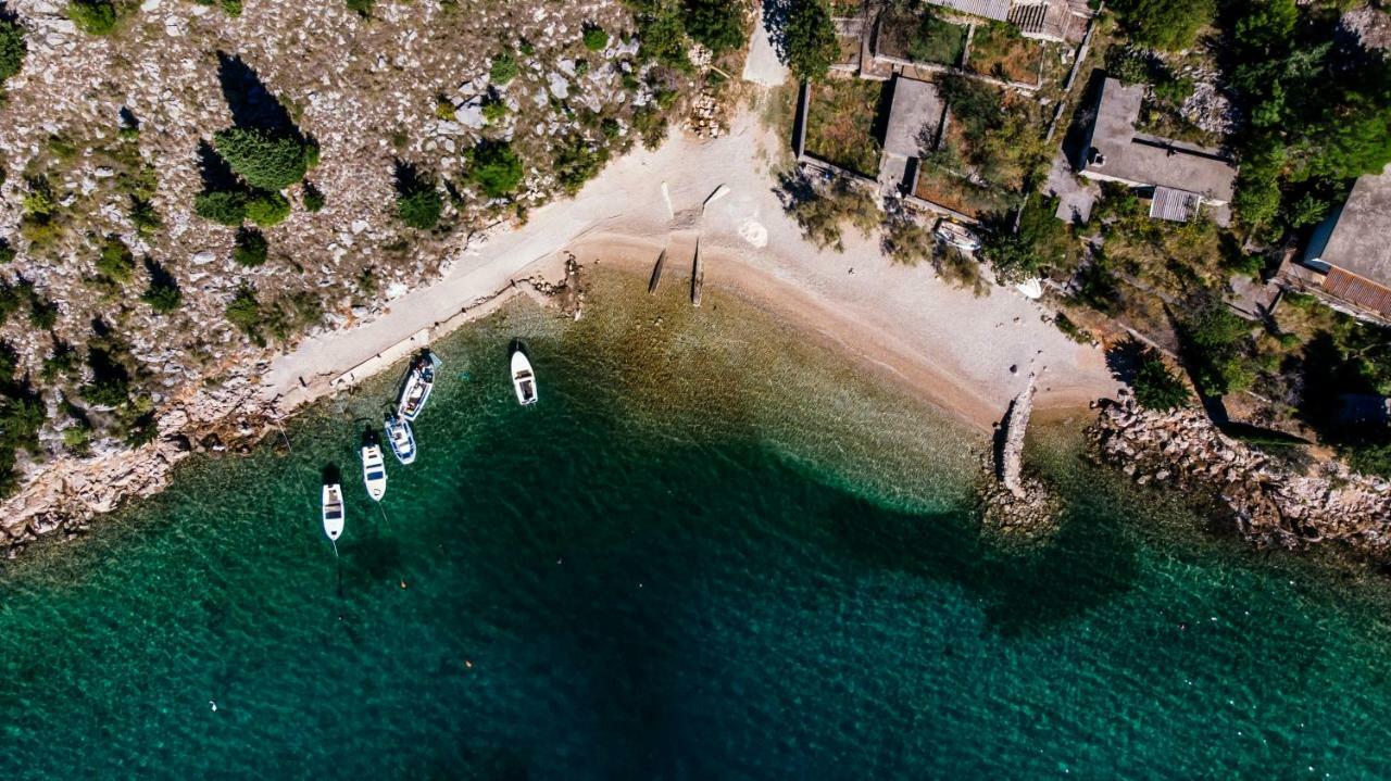 Amari Lägenhet Starigrad Paklenica Exteriör bild